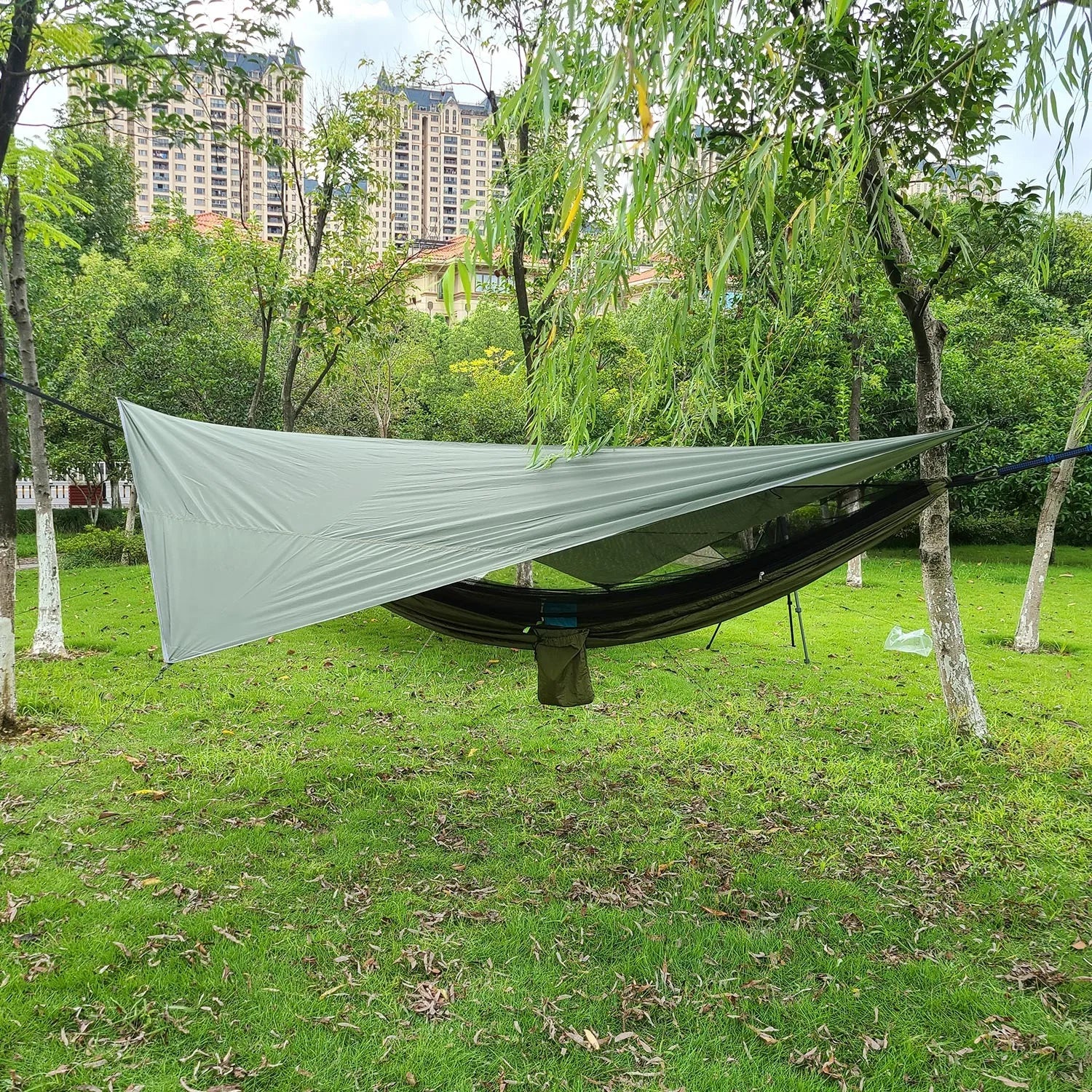 Gearly Hammock with Waterproof Tarp